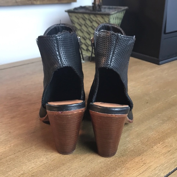 dolce vita ankle shoes